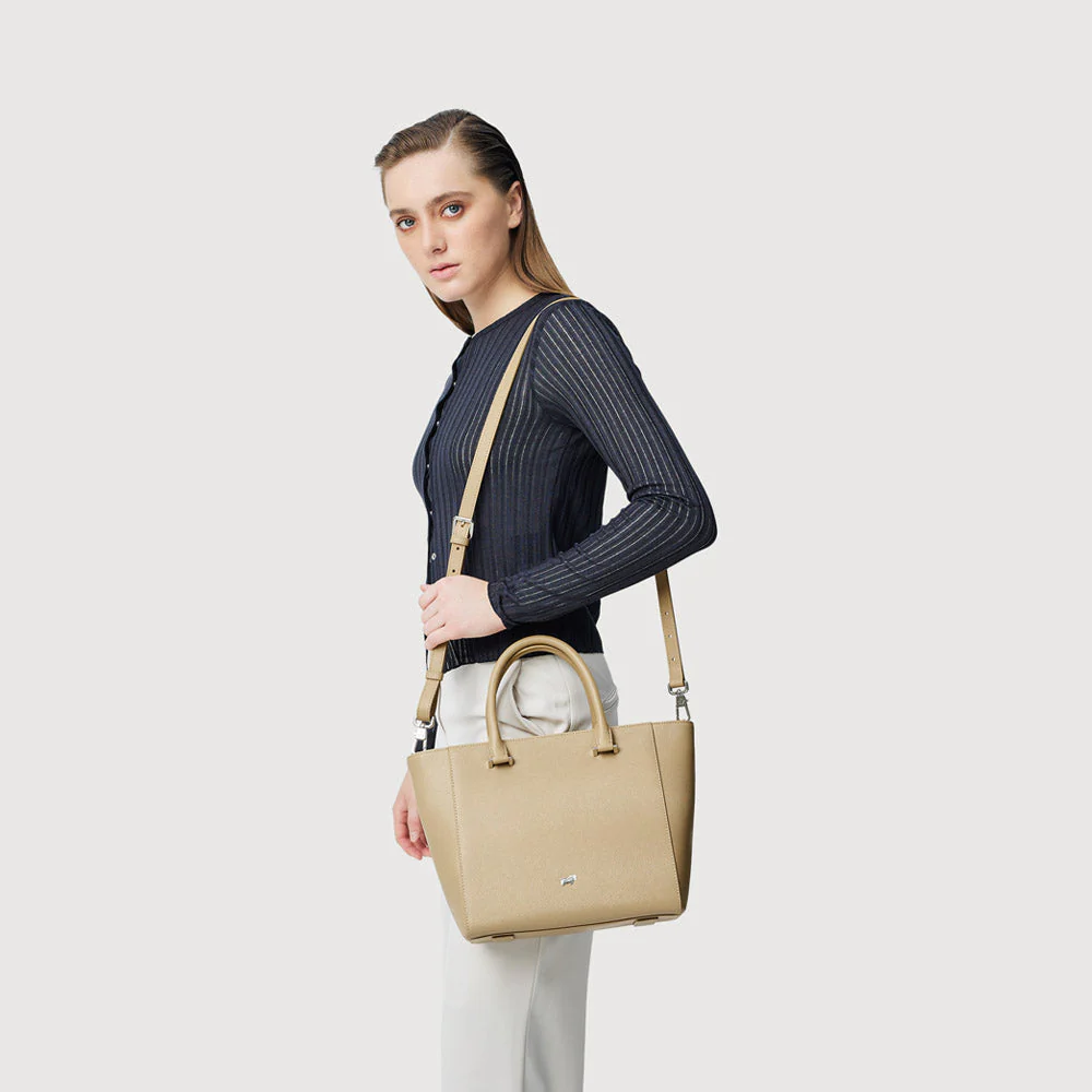 EYANA SMALL TOTE BAG - Image 10